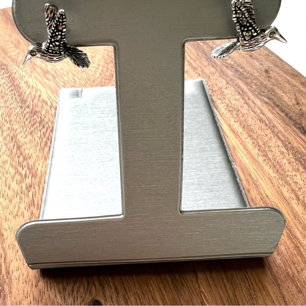 Elegant Silver .925 hummingbird Earrings - Picture 2 of 2